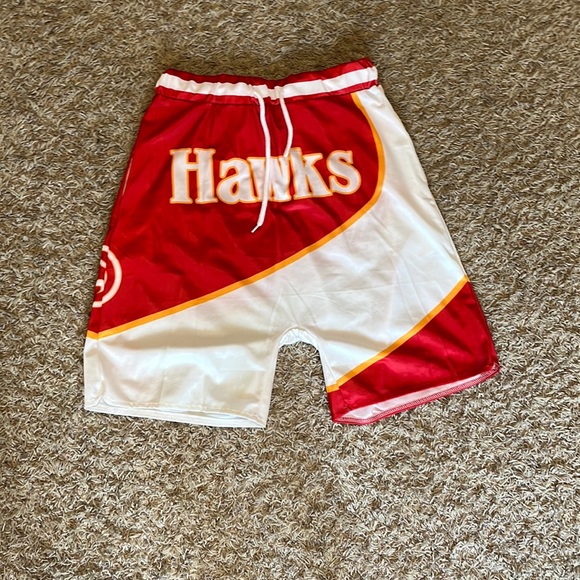 Vintage Atlanta Hawks game shorts - Picture 1 of 1